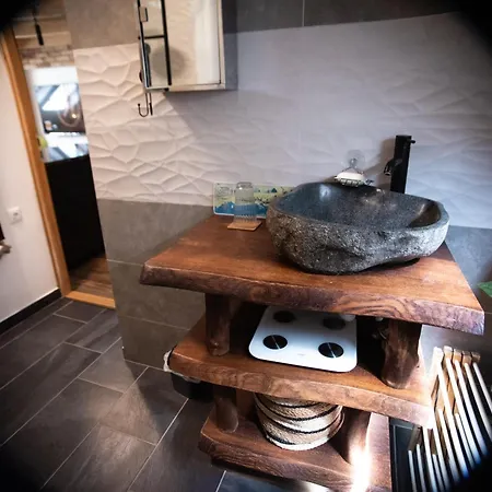 Apartment Treehouse
