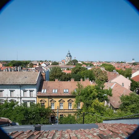 Treehouse 아파트 세게드