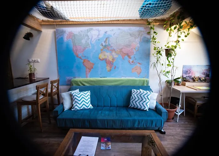 Apartment Treehouse